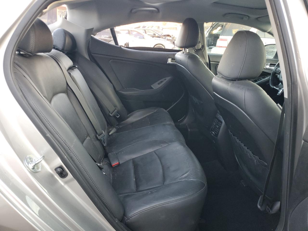 2015 Kia Optima - Image 10