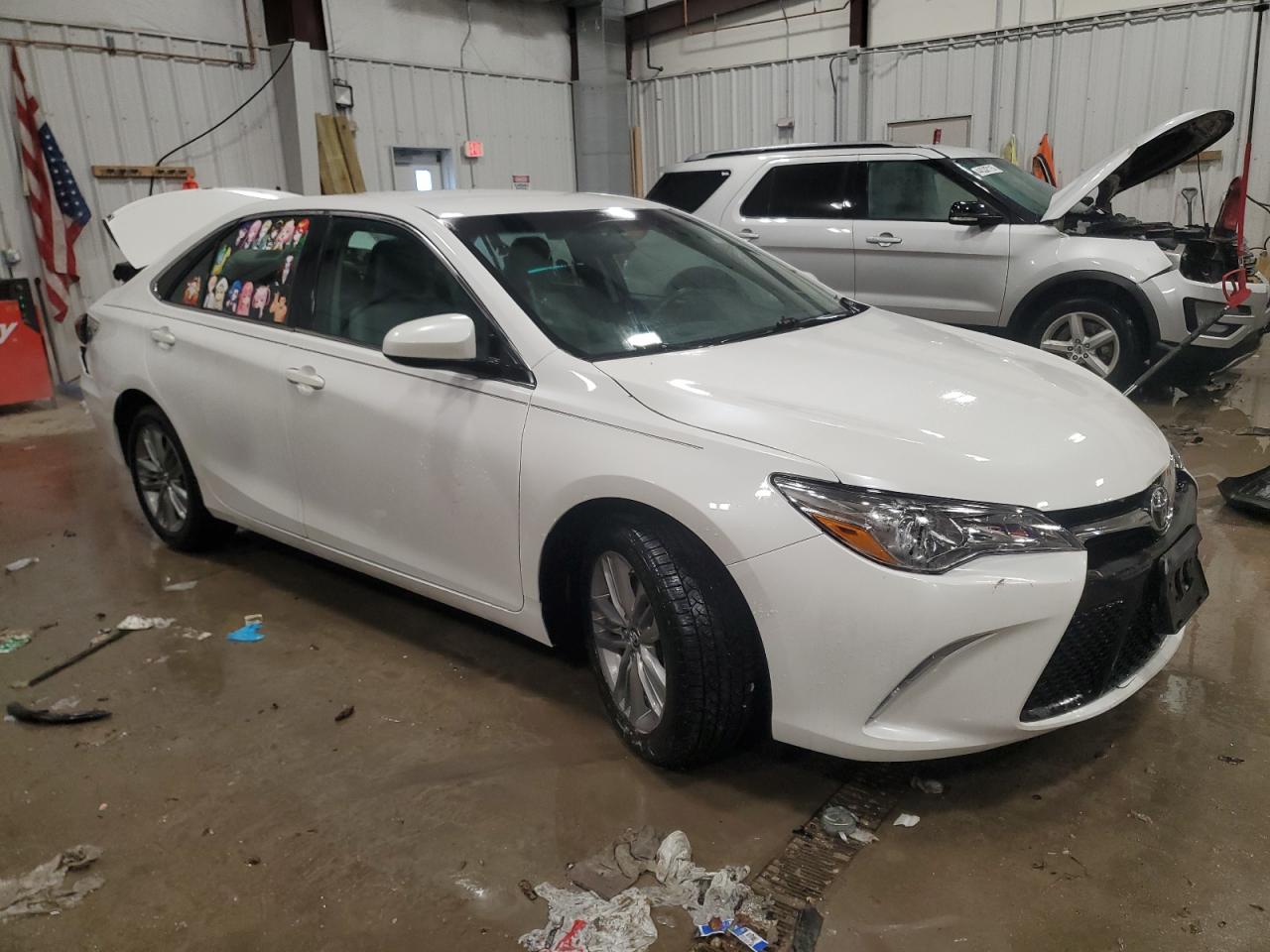 2017 Toyota Camry - Image 4