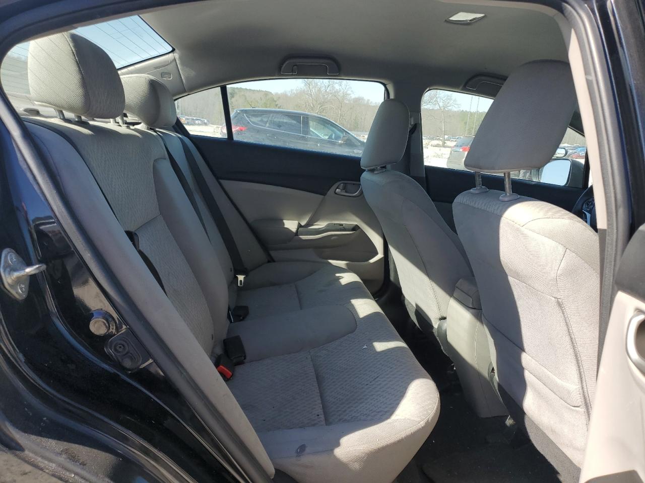 2015 Honda Civic - Image 10