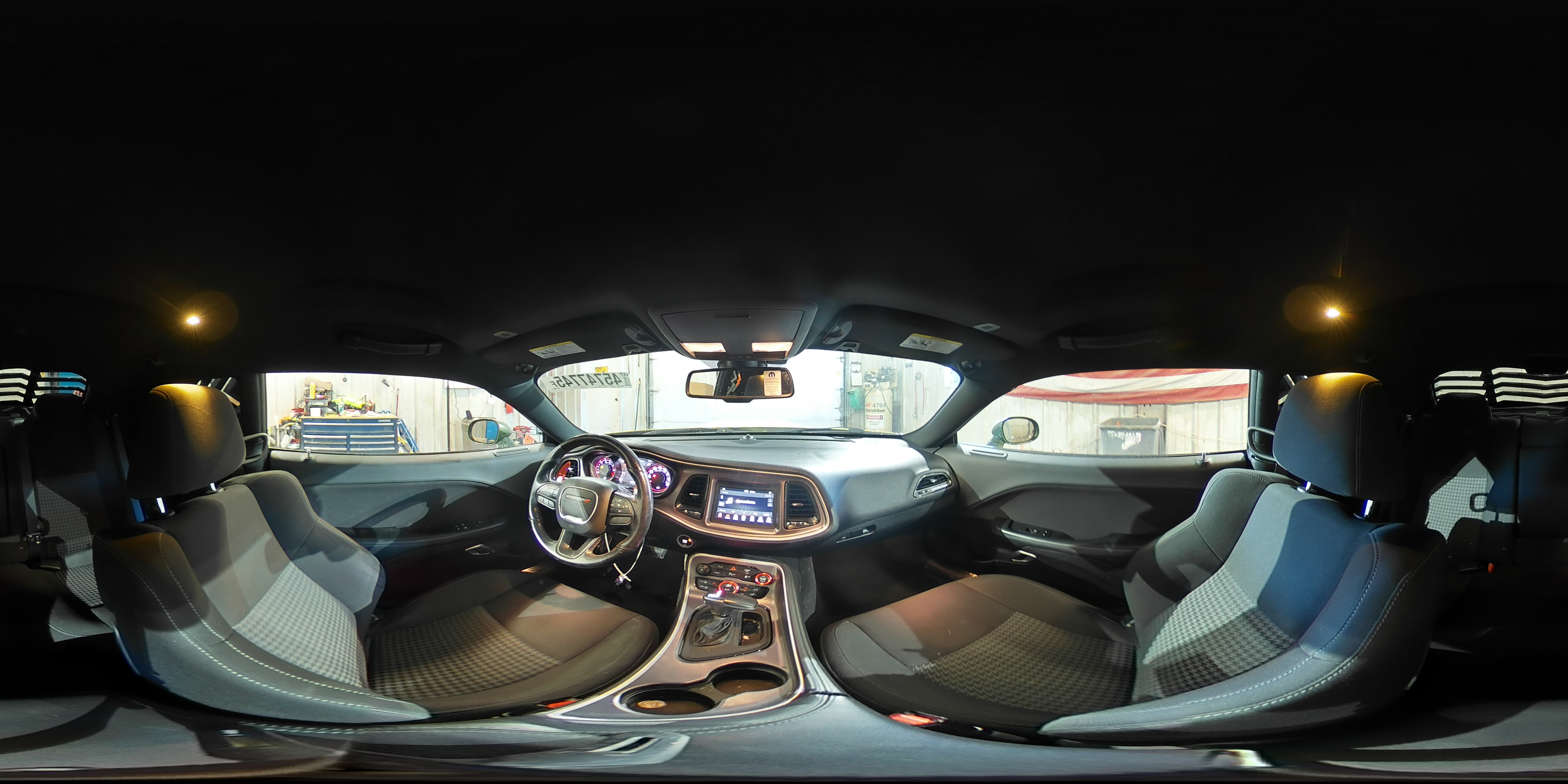 2019 Dodge Challenger - Image 13