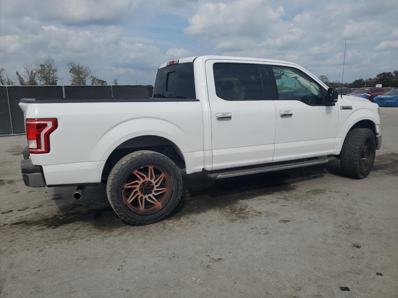 2016 Ford F-150 - Image 3