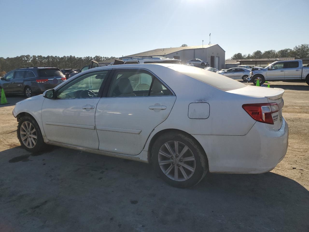 2012 Toyota Camry - Image 2
