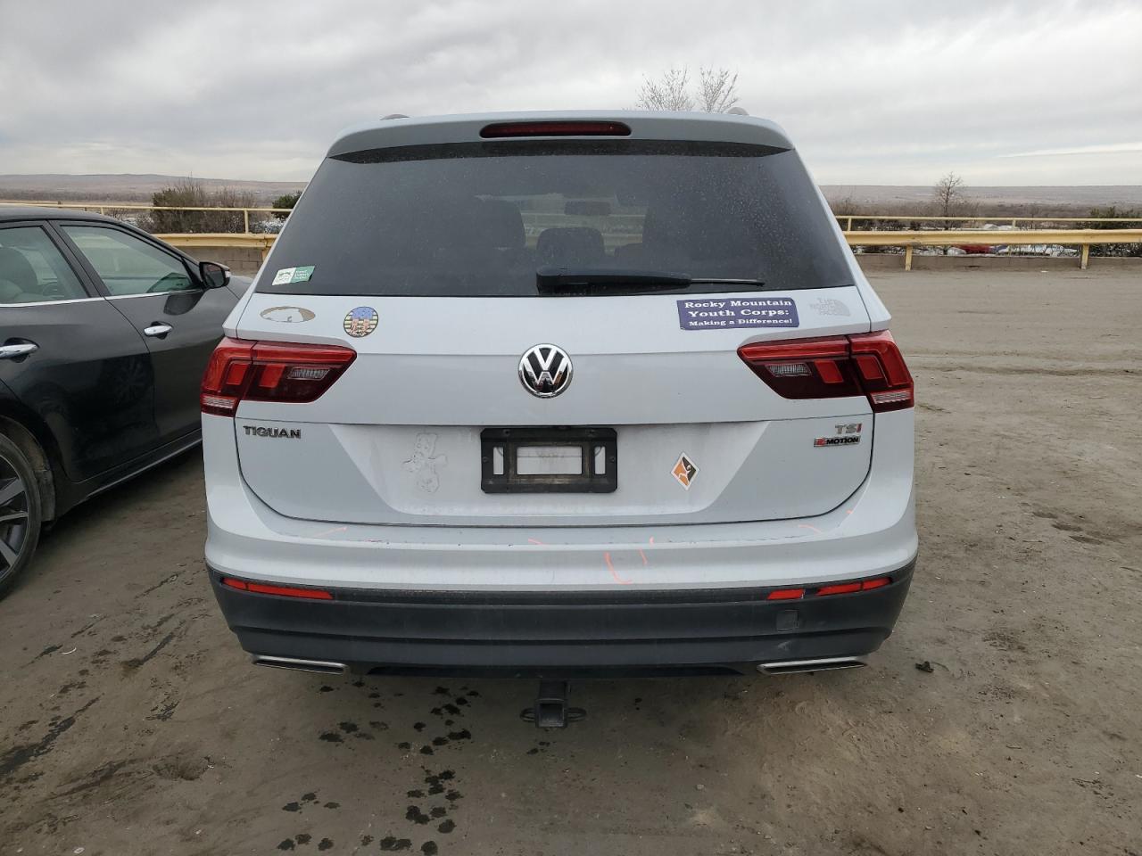 2018 Volkswagen Tiguan - Image 6