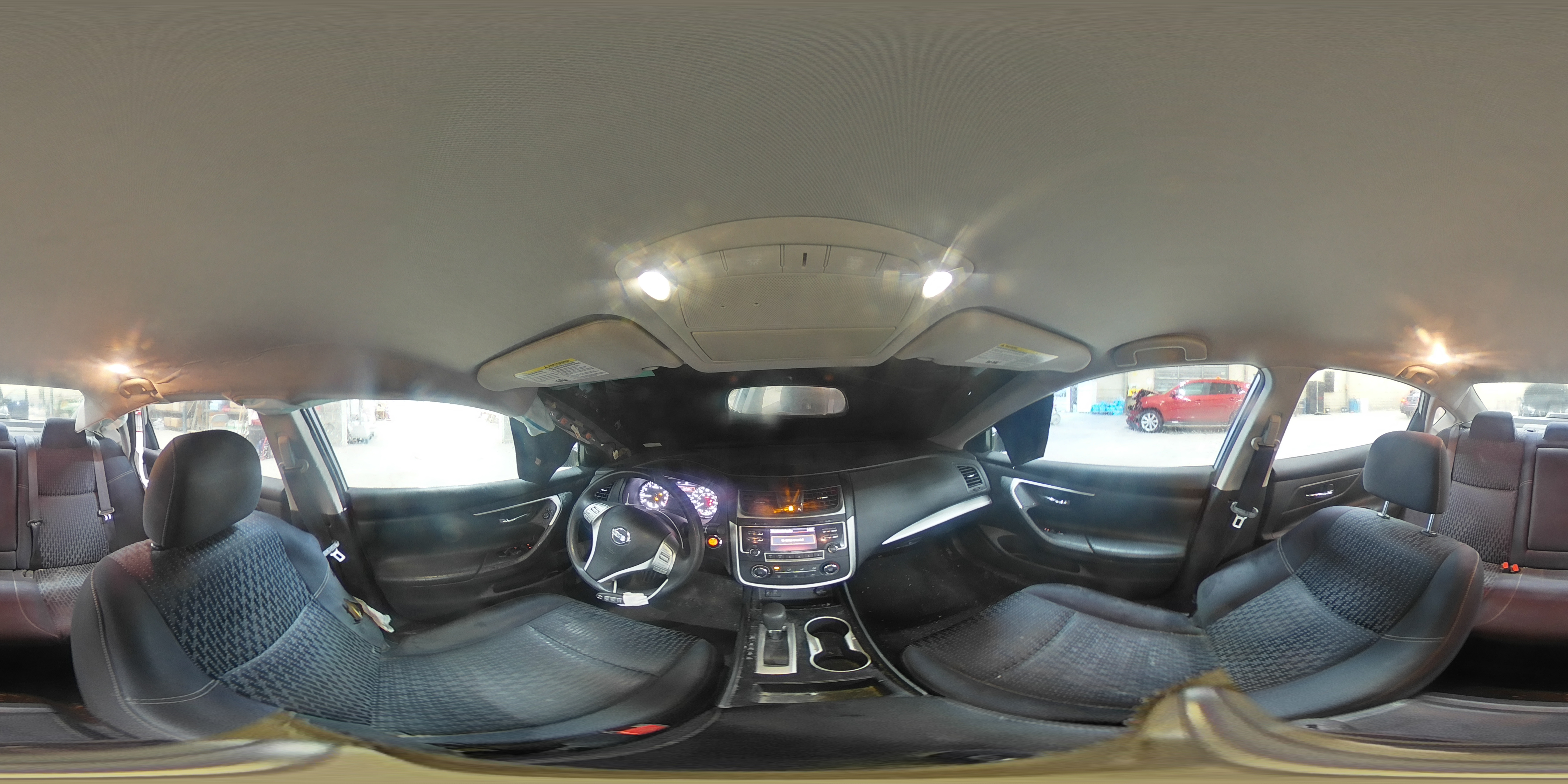2016 Nissan Altima - Image 12