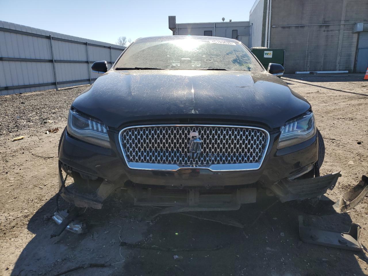2017 Lincoln MKZ - Image 5