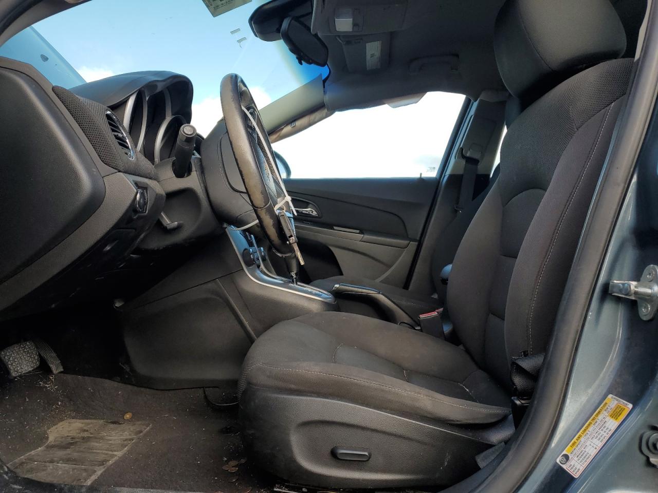 2012 Chevrolet Cruze - Image 7