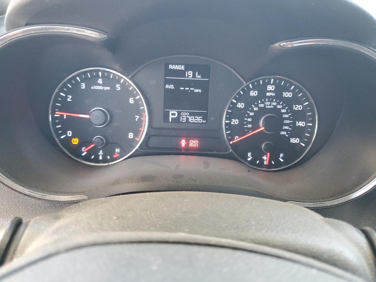 2016 Kia Forte - Image 9