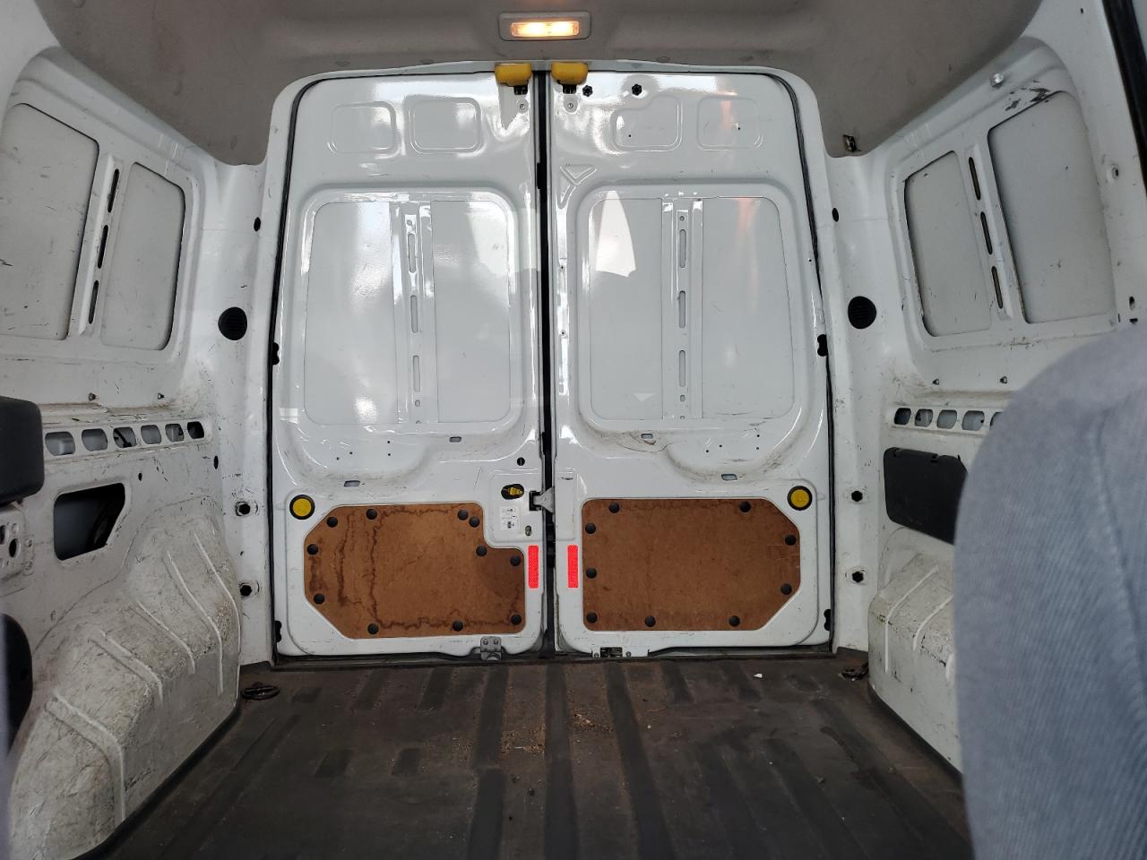 2013 Ford Transit - Image 10