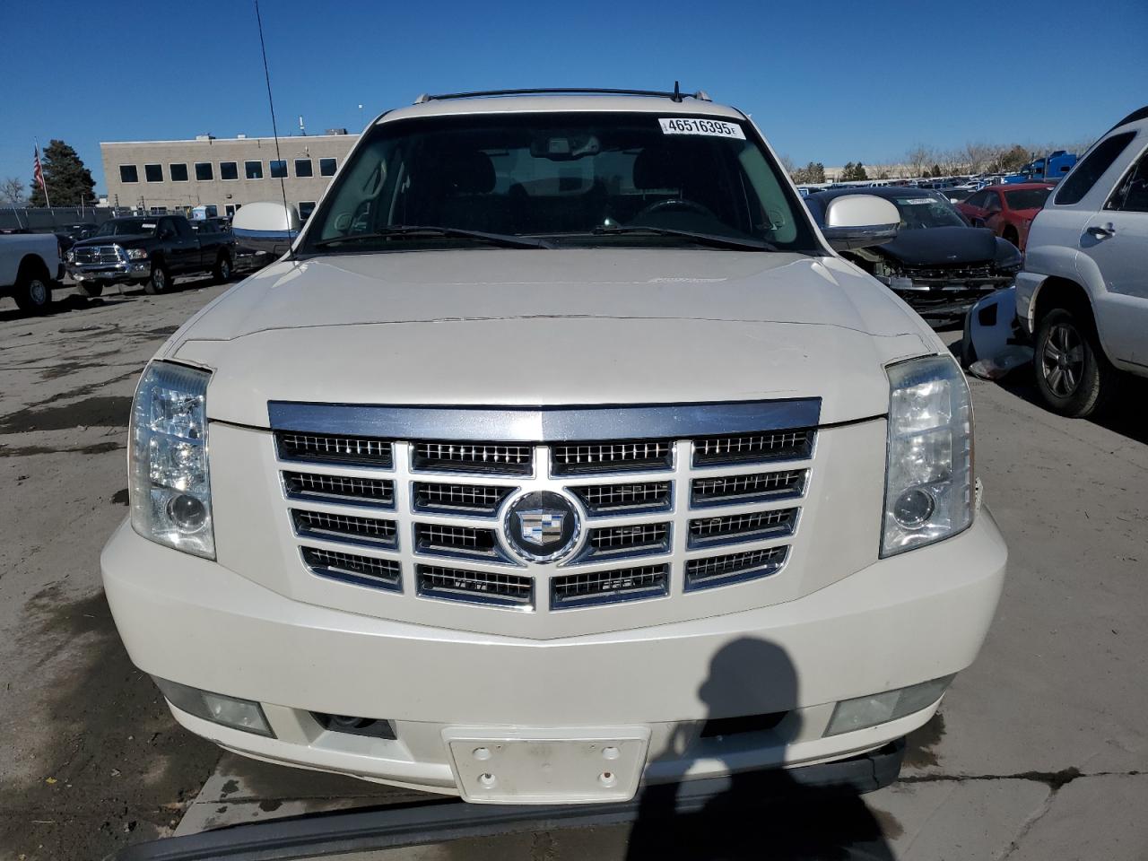 2007 Cadillac Escalade - Image 5