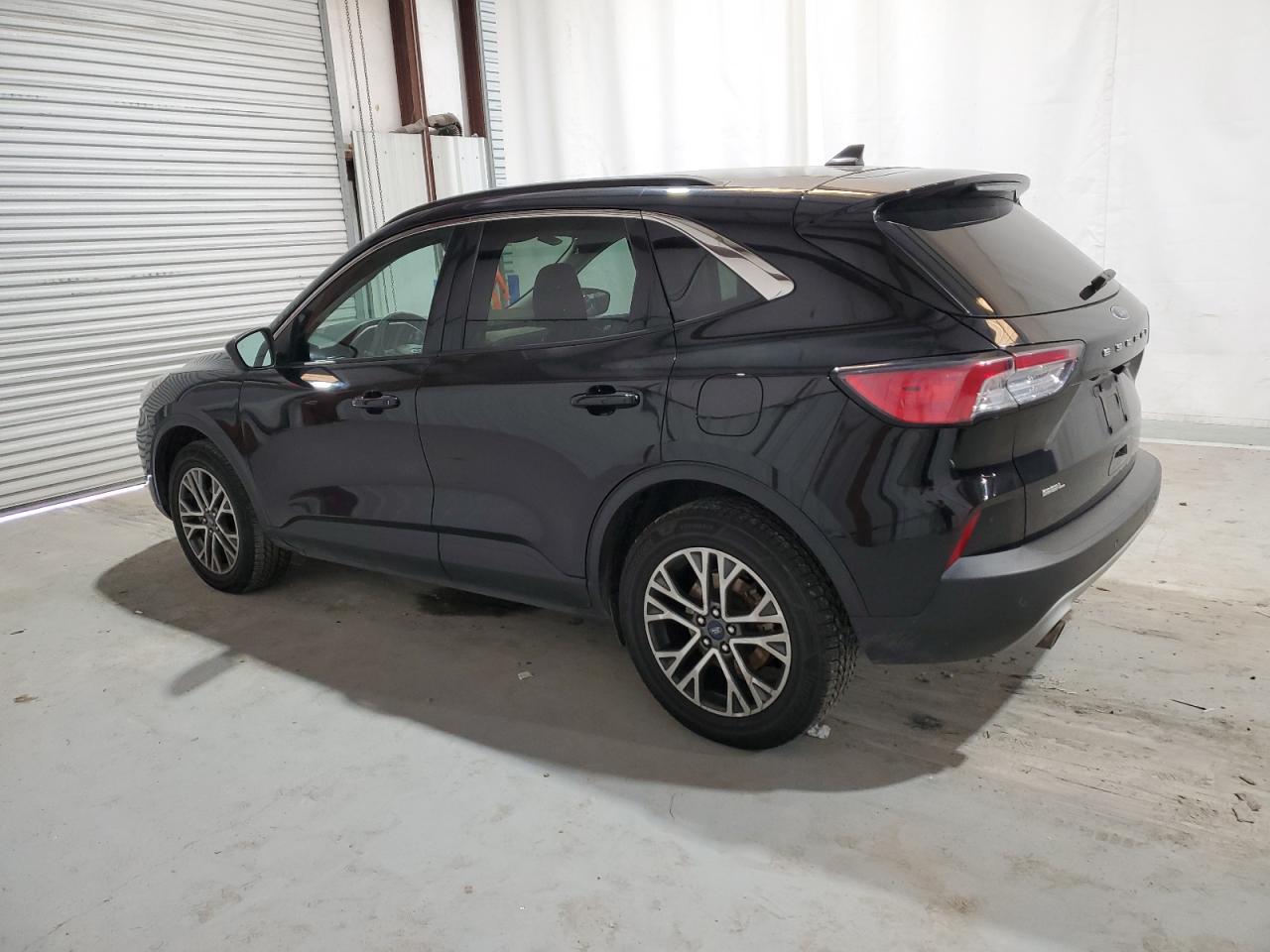 2021 Ford Escape - Image 2