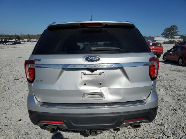  FORD EXPLORER 2018 Серебристый