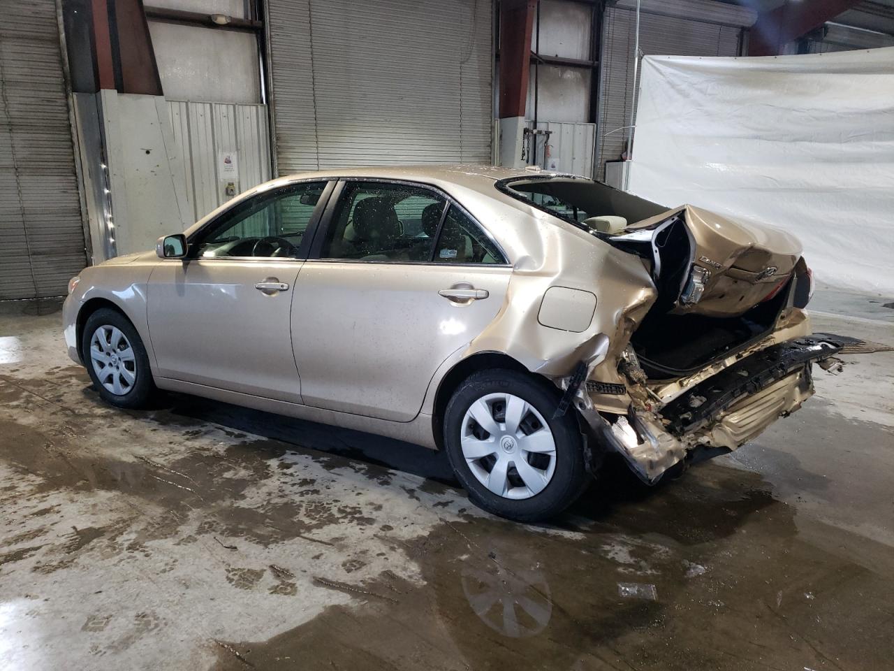 2010 Toyota Camry - Image 2