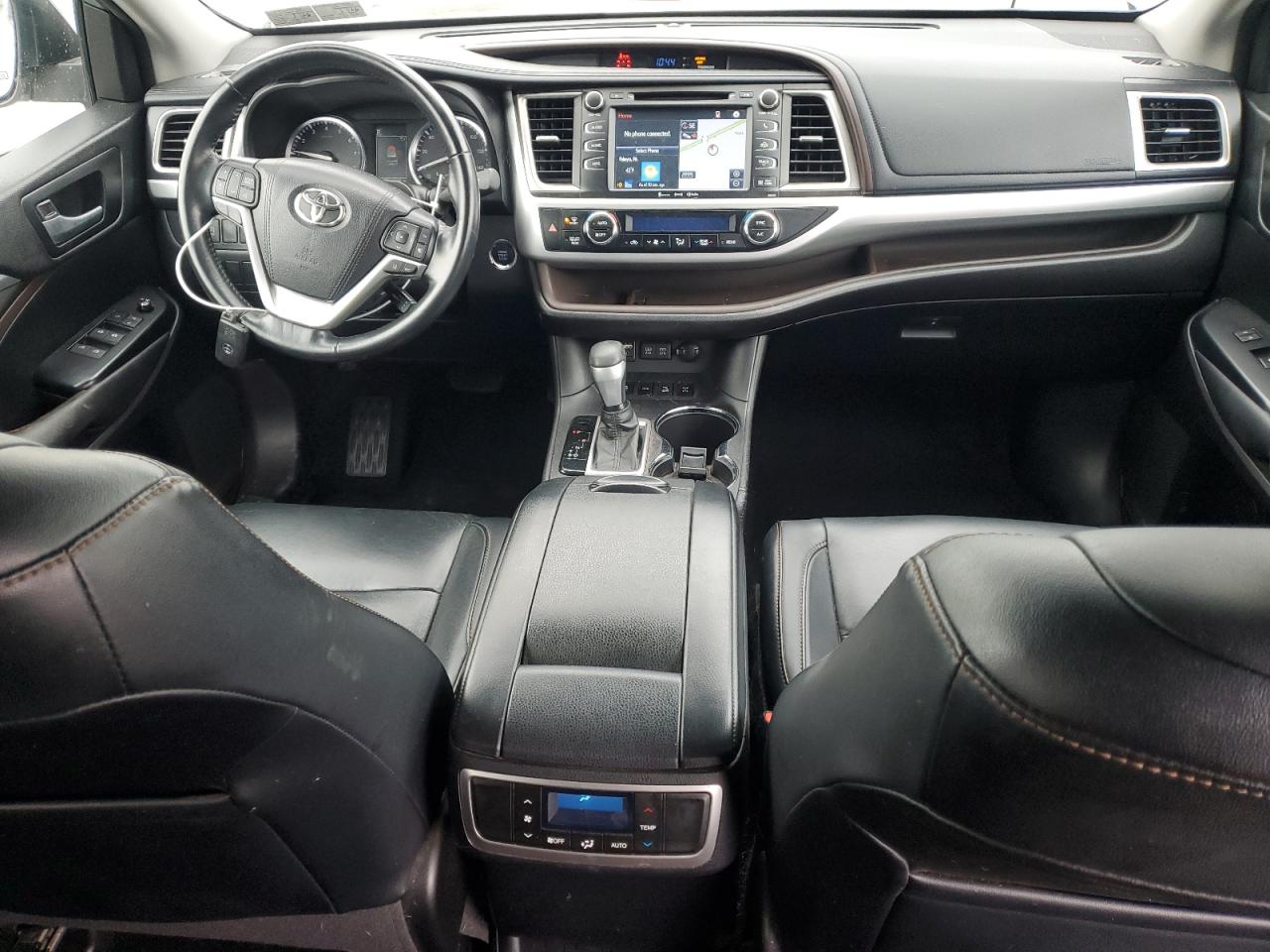2018 Toyota Highlander - Image 8