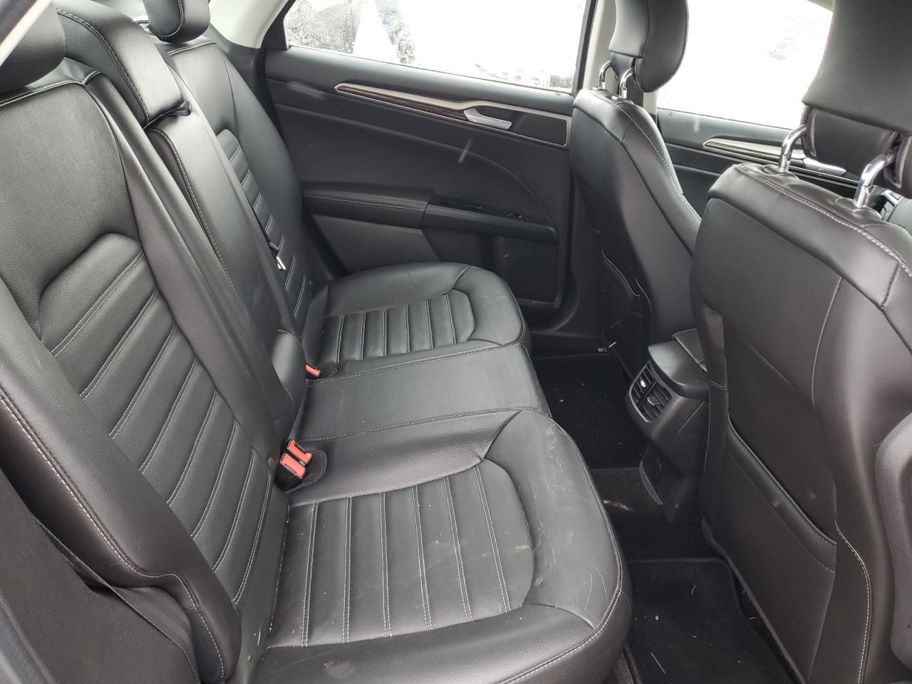 2015 Ford Fusion - Image 10
