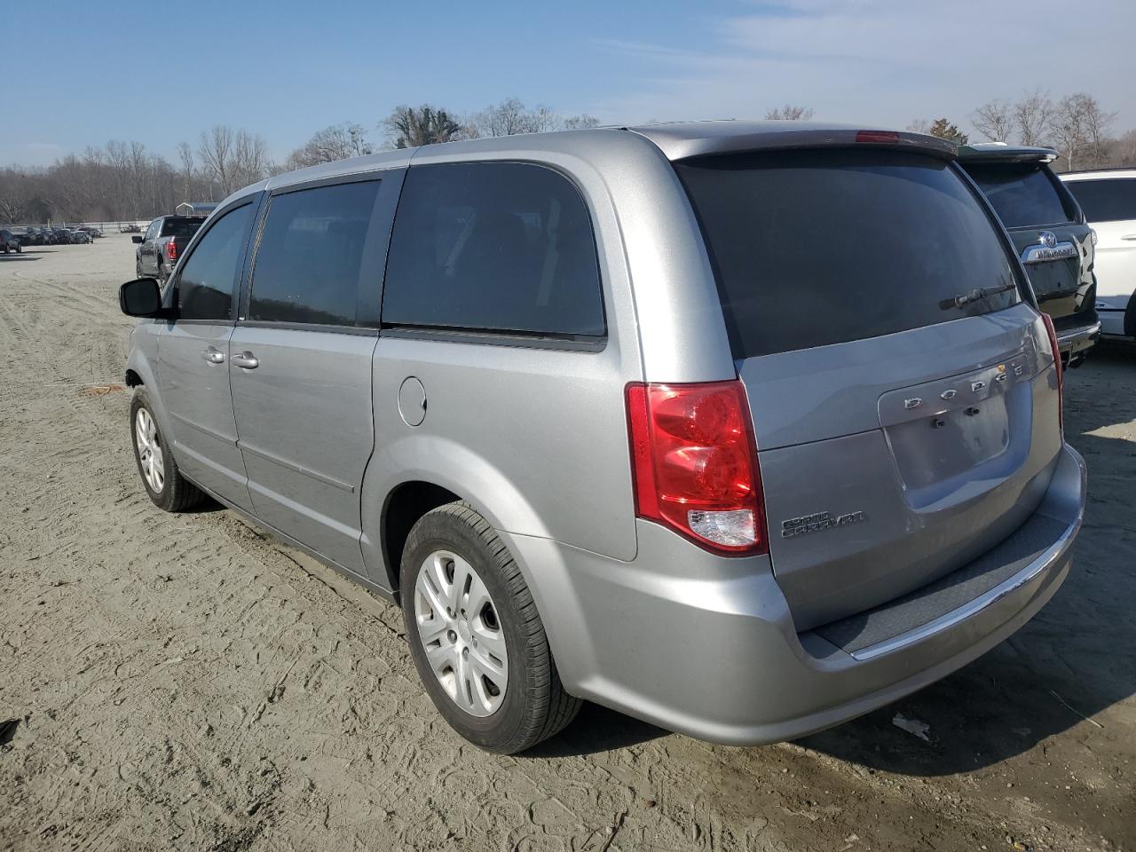 2014 Dodge Caravan - Image 2