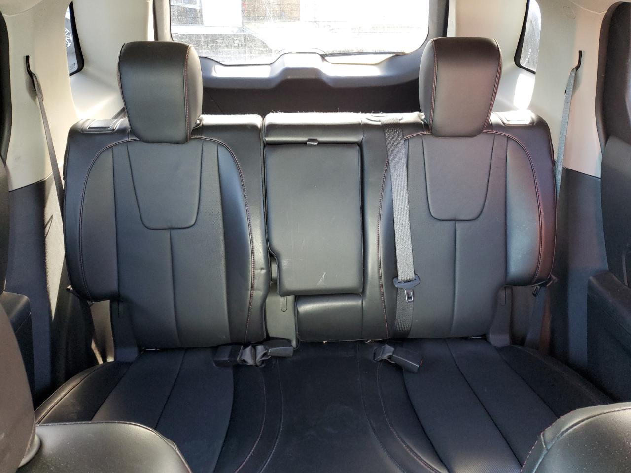 2016 GMC Terrain - Image 10
