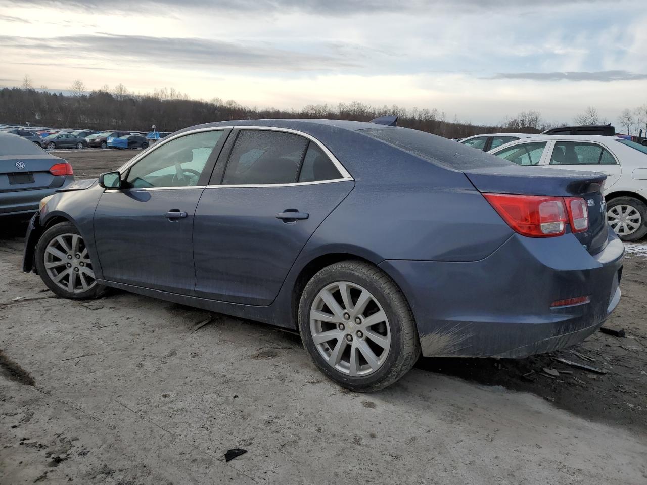 2015 Chevrolet Malibu - Image 2