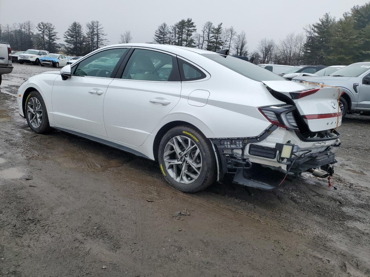 2022 Hyundai Sonata - Image 2