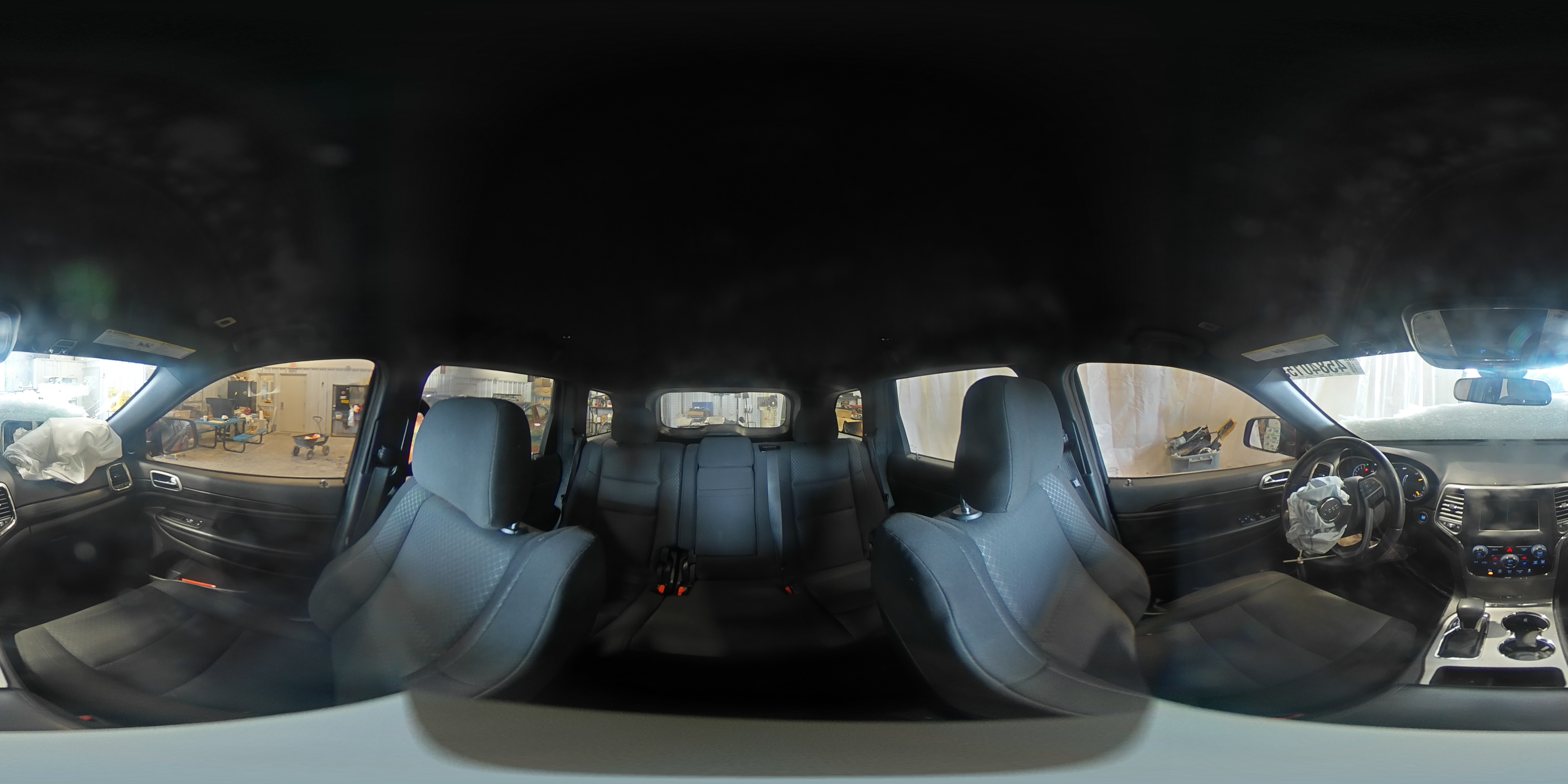2019 Jeep Grand Cherokee - Image 13