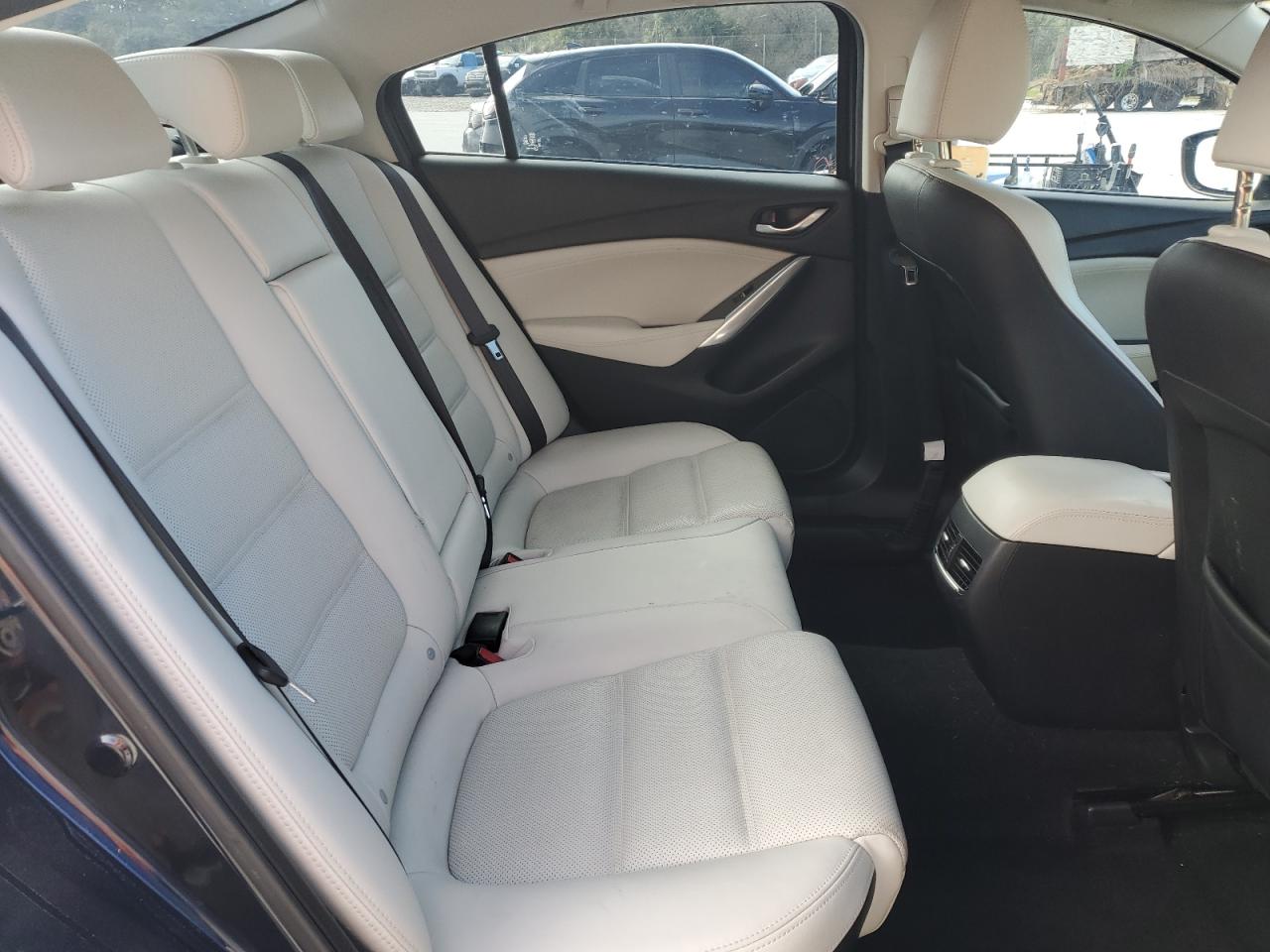 2017 Mazda 6 - Image 10