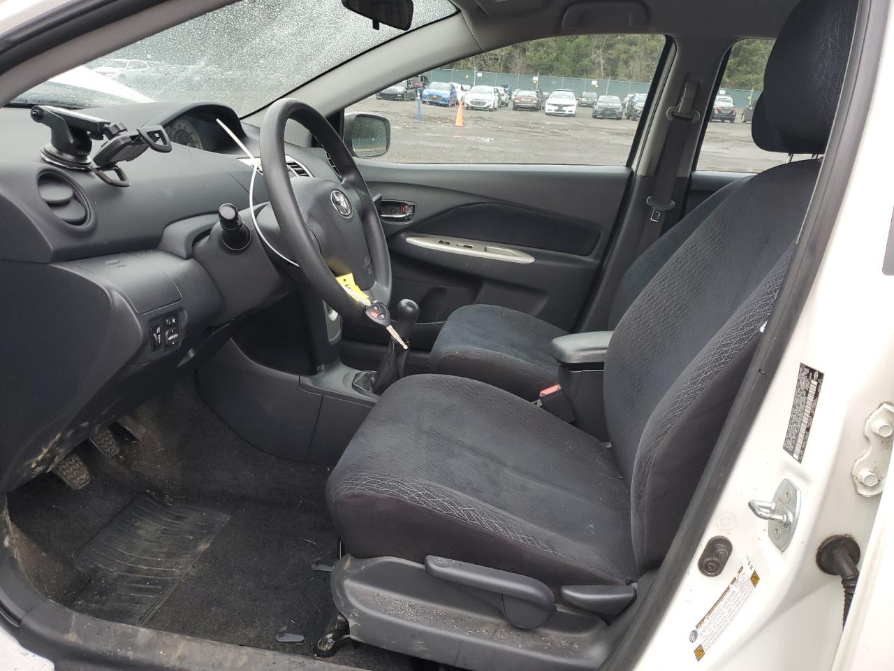 2008 Toyota Yaris - Image 7