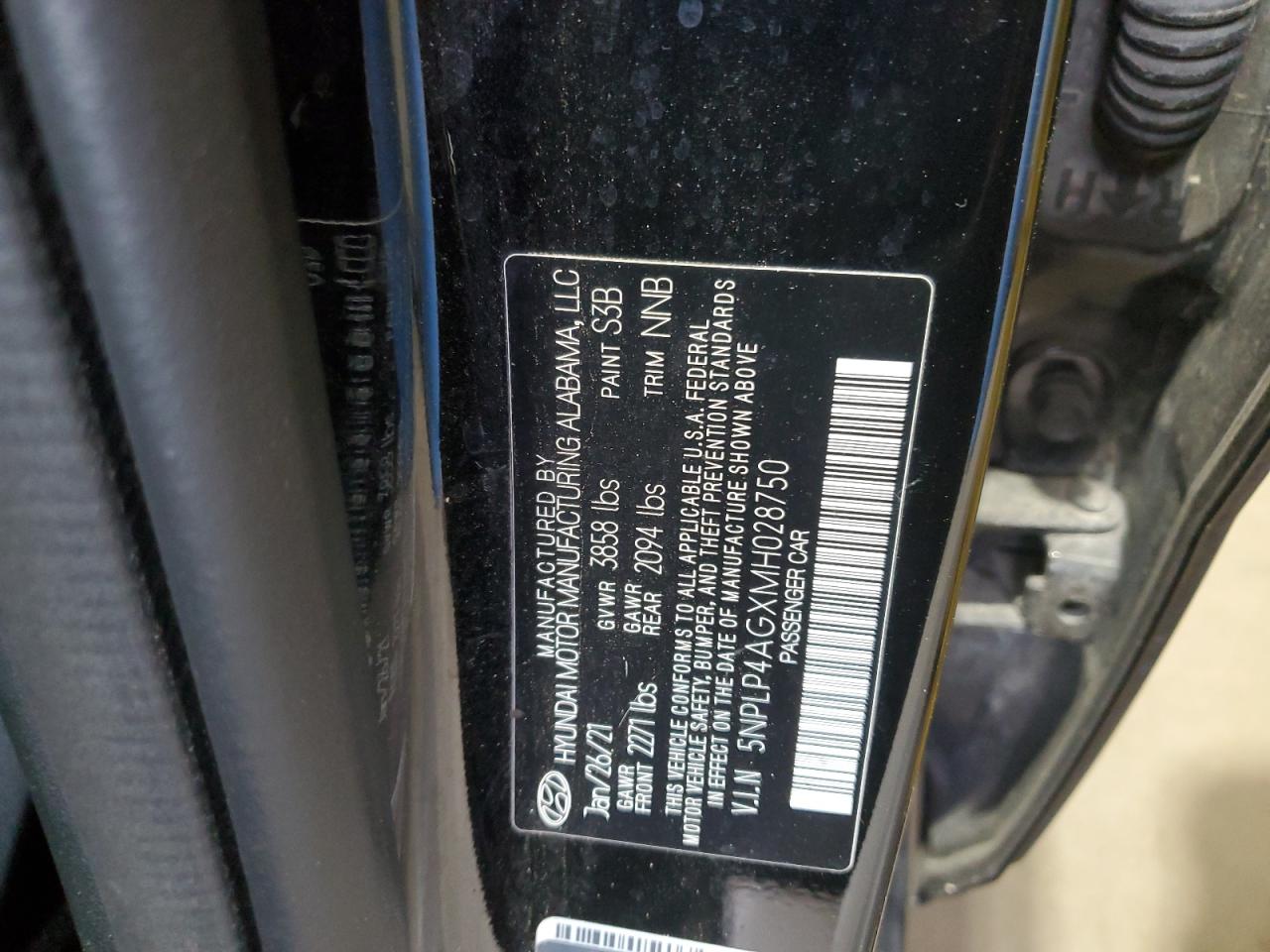 2021 Hyundai Elantra - Image 12