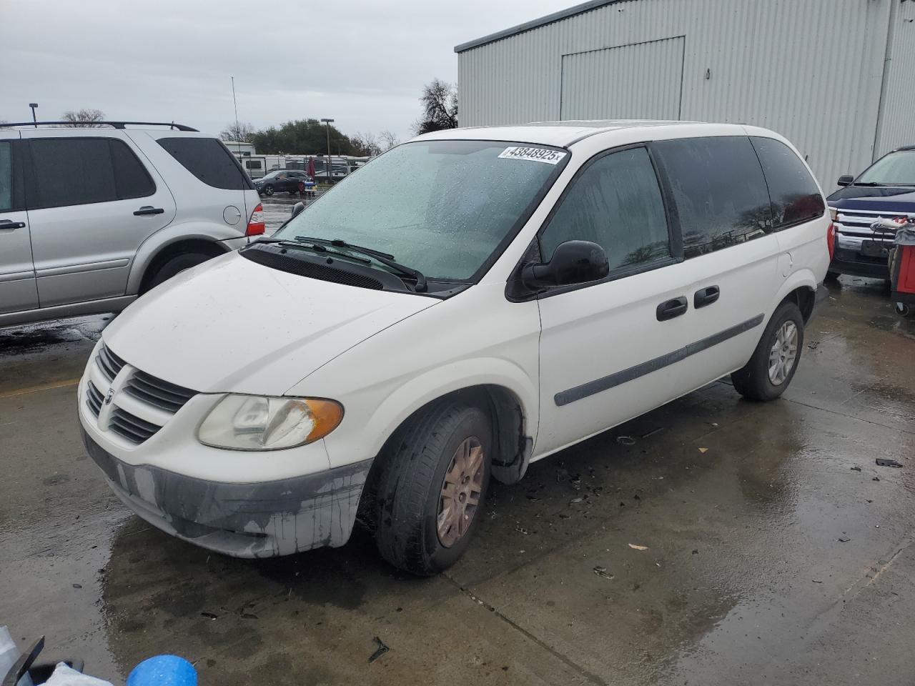 2006 Dodge Caravan Se продається в Sacramento, CA - Front End