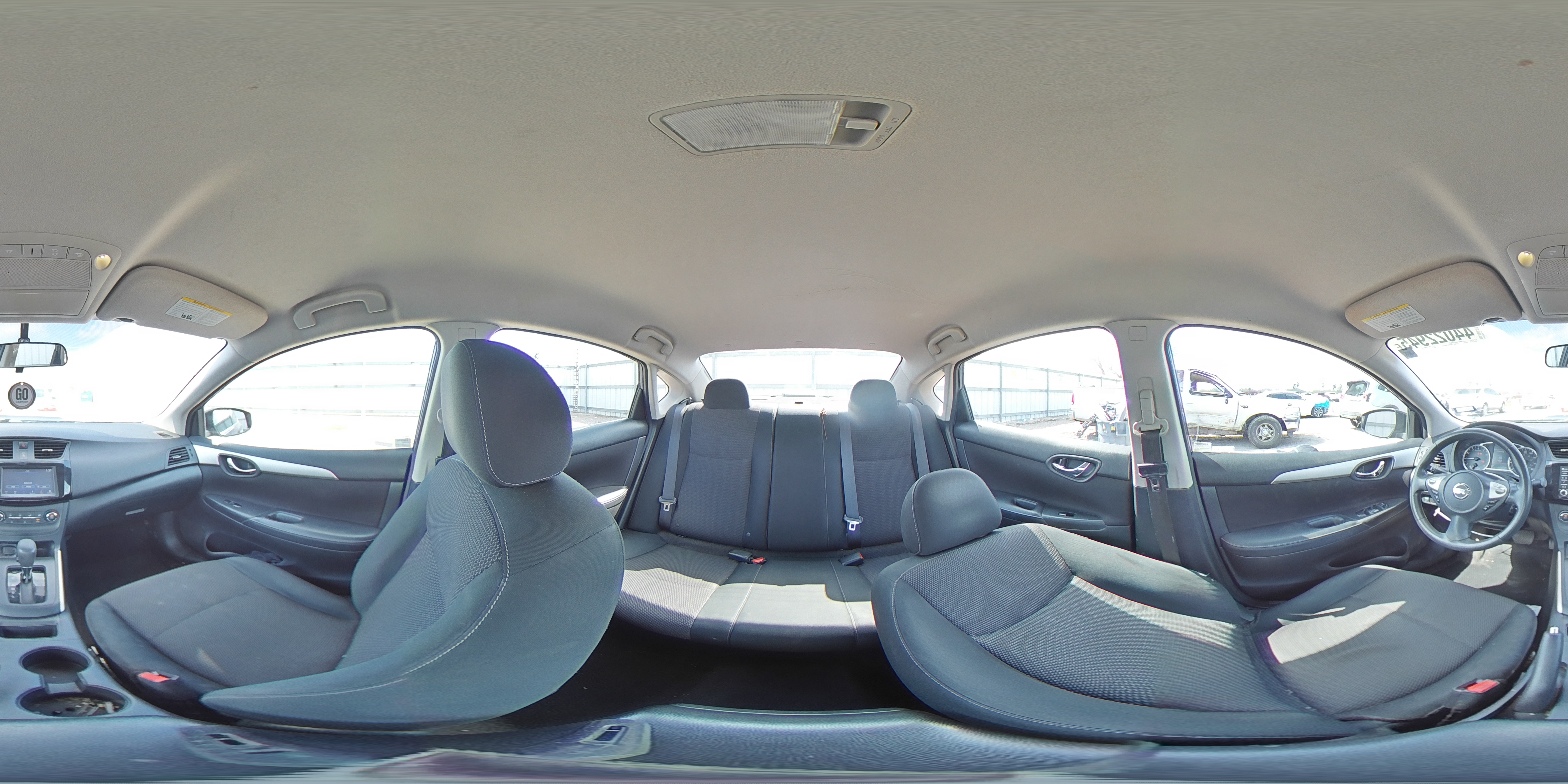 2019 Nissan Sentra - Image 13