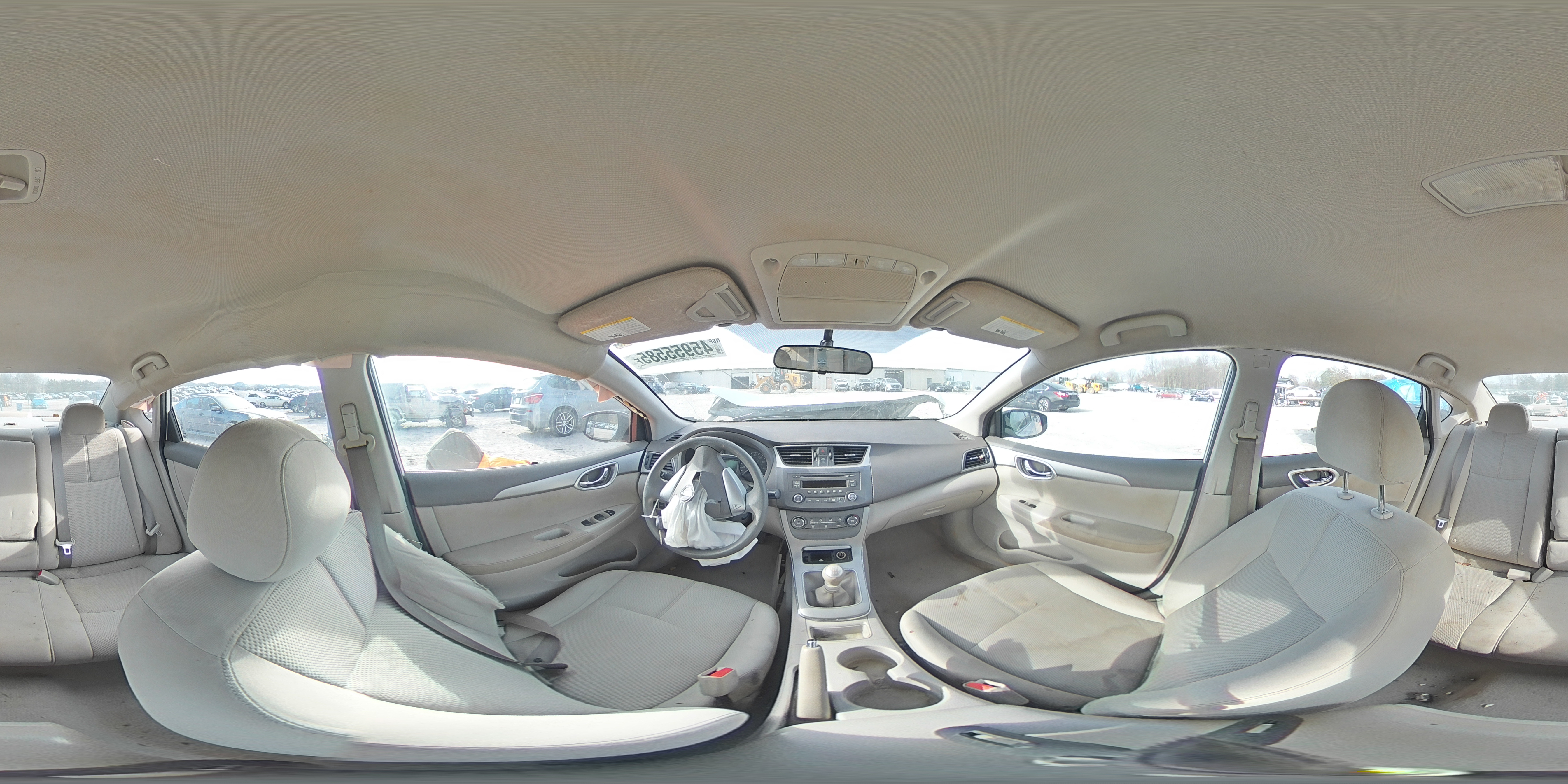 2014 Nissan Sentra - Image 13