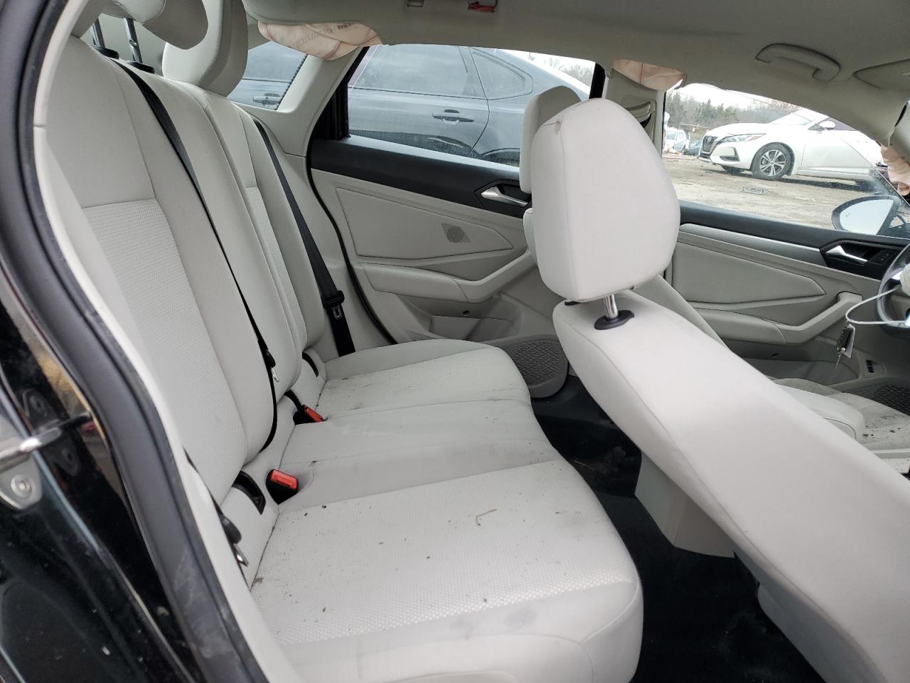 2021 Volkswagen Jetta - Image 11