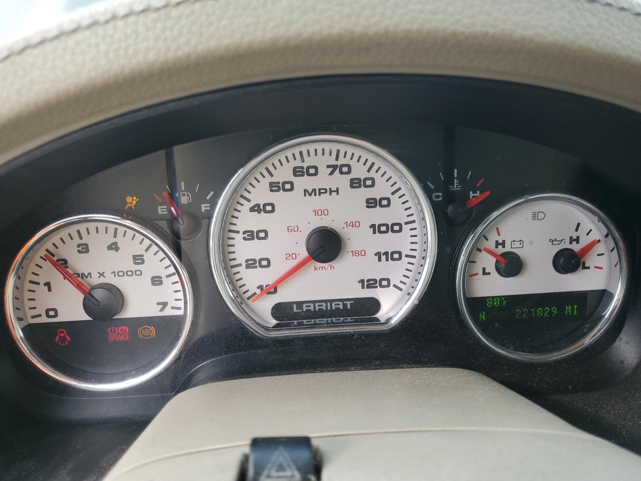 2004 Ford F-150 - Image 9