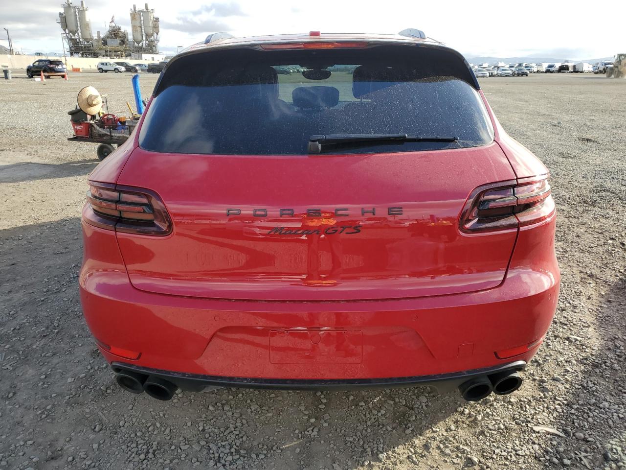 2018 Porsche Macan - Image 6