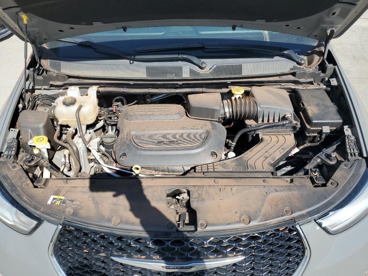 2021 Chrysler Pacifica - Image 12