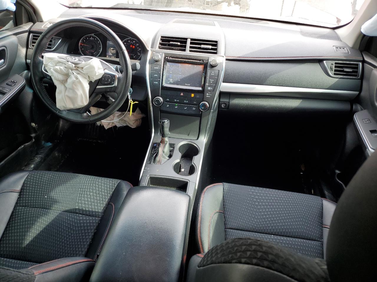 2015 Toyota Camry - Image 8
