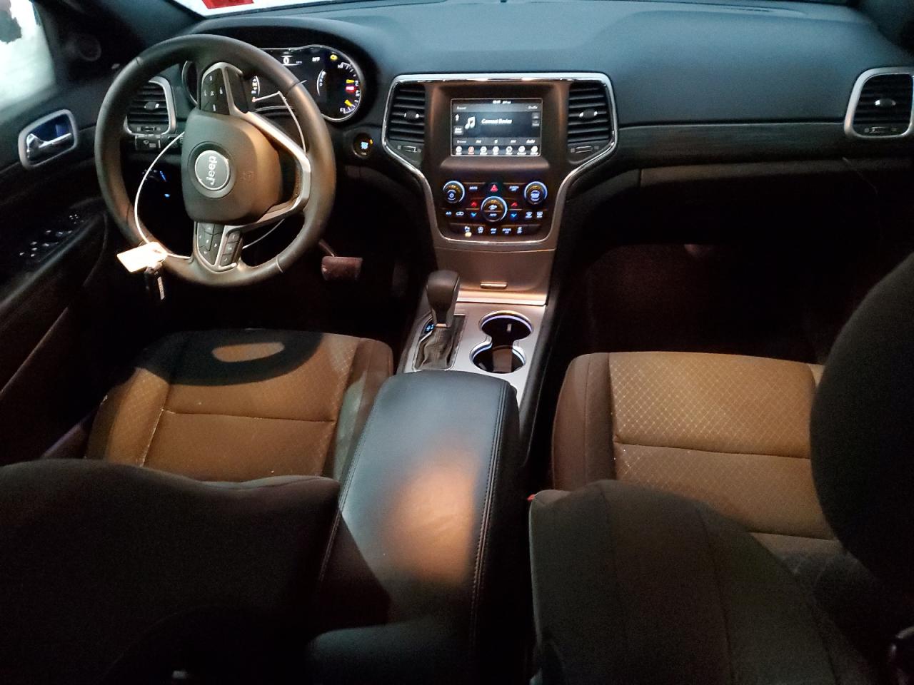 2019 Jeep Grand Cherokee - Image 8