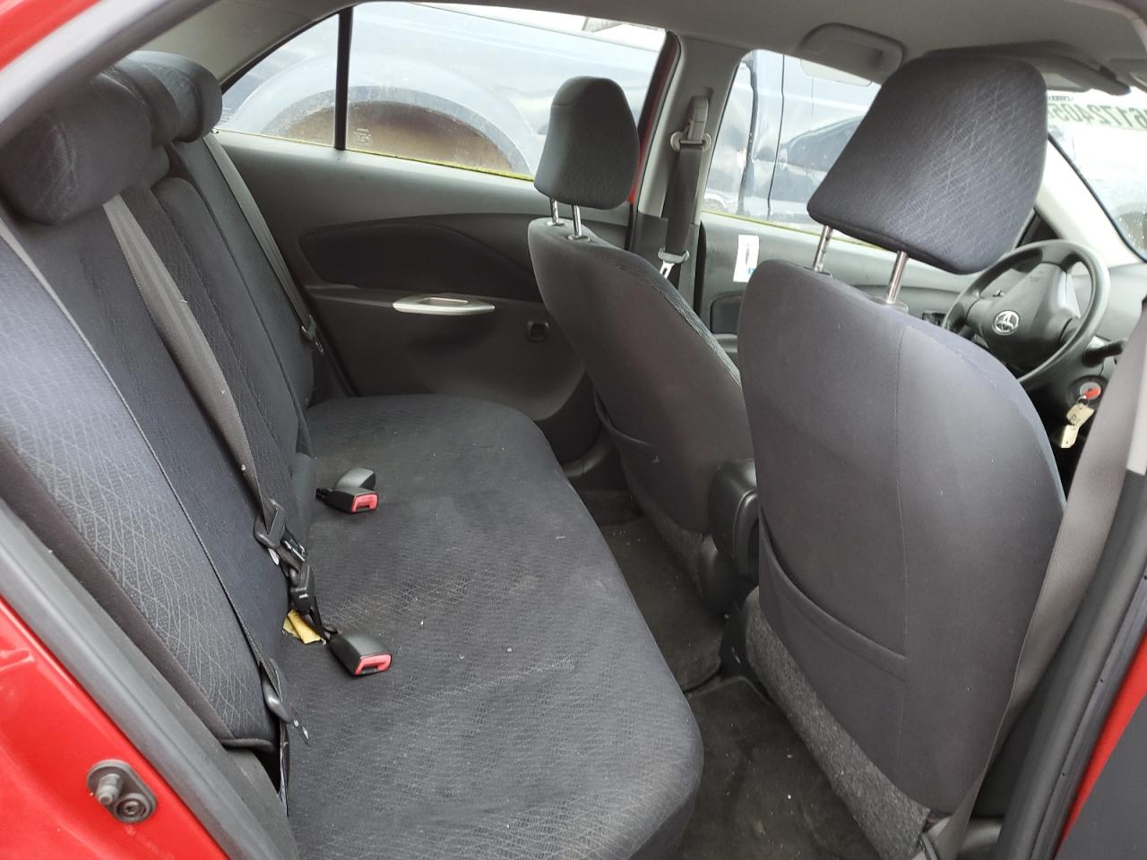 2008 Toyota Yaris - Image 10