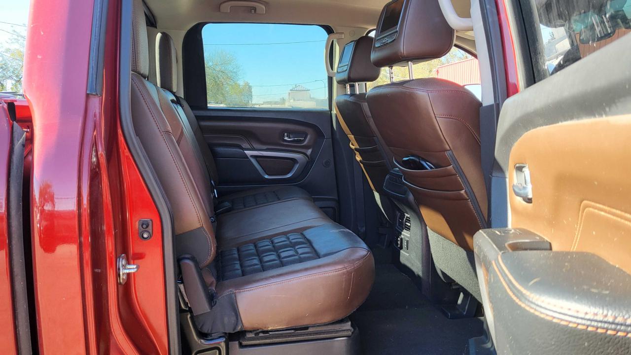 2017 Nissan Titan - Image 6