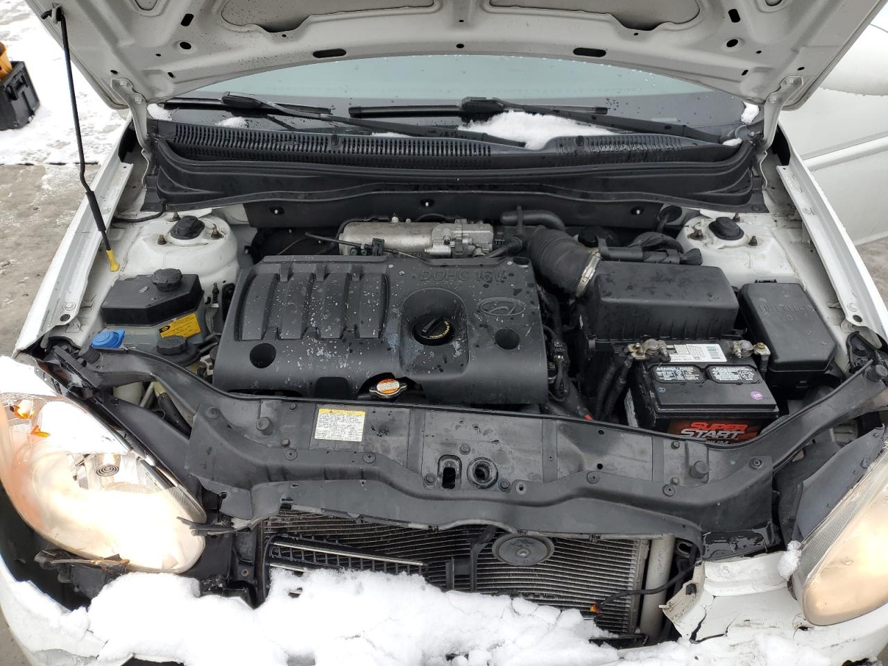 2009 Hyundai Accent - Image 11