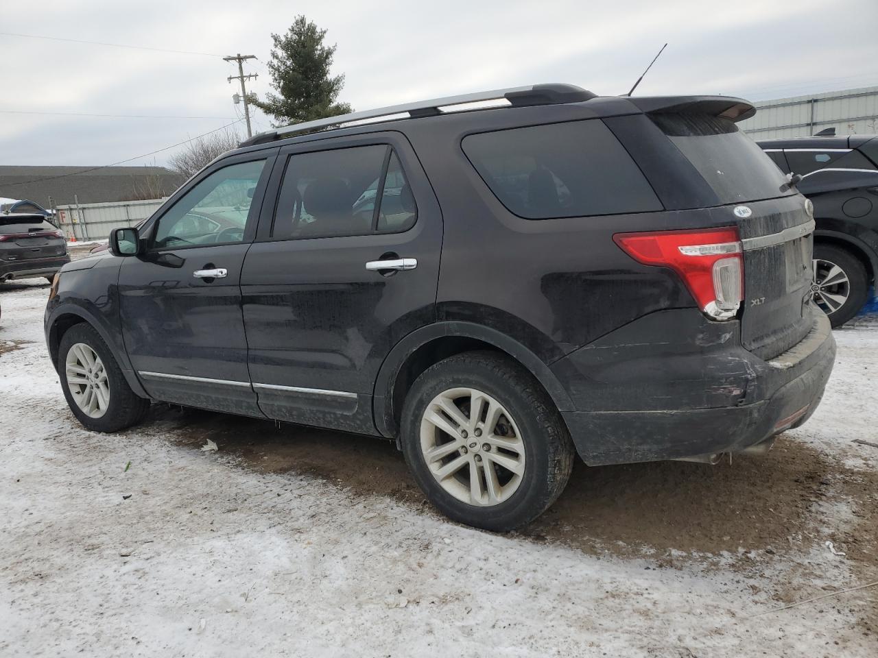 2013 Ford Explorer - Image 2