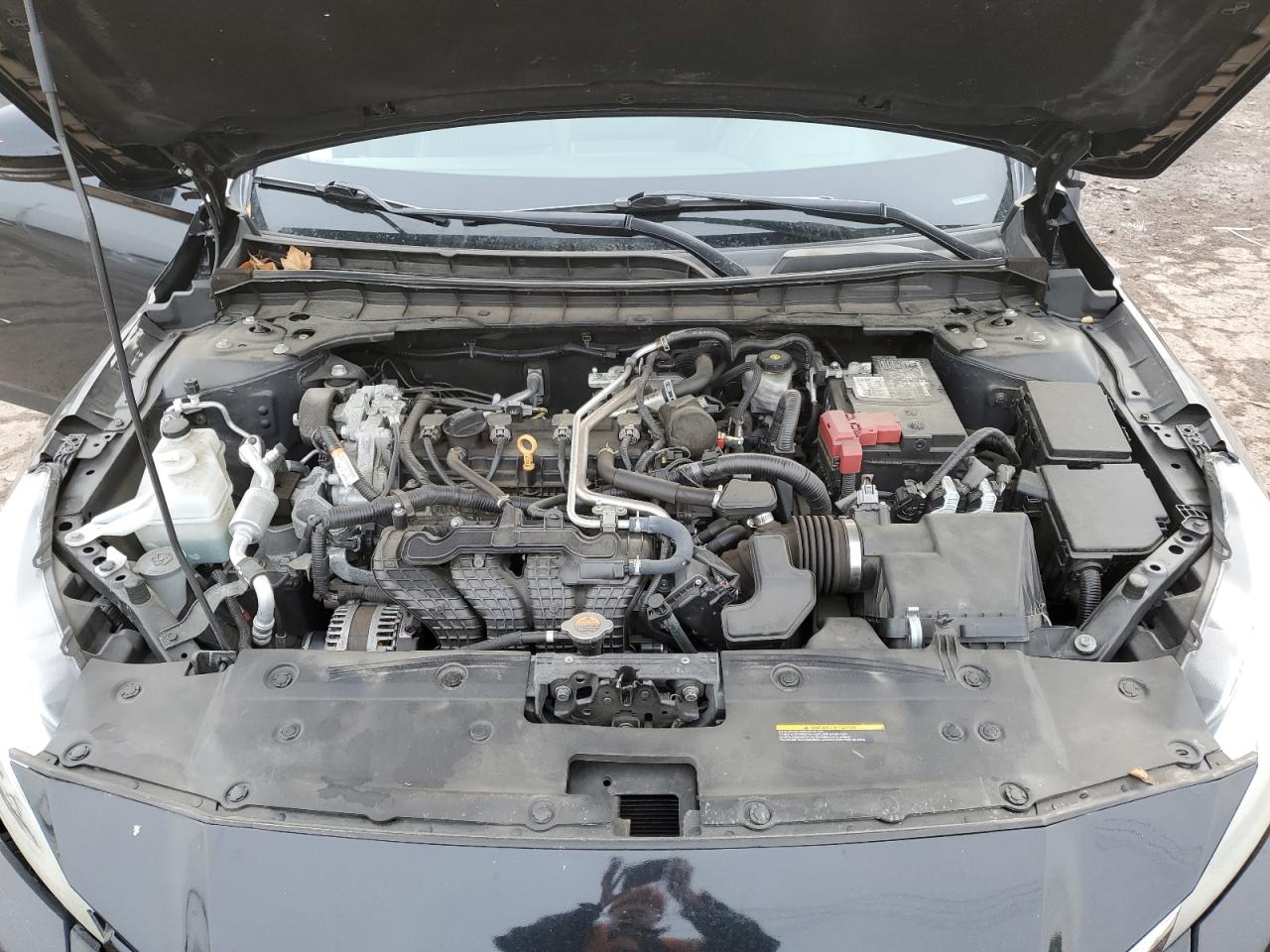 2020 Nissan Altima - Image 11