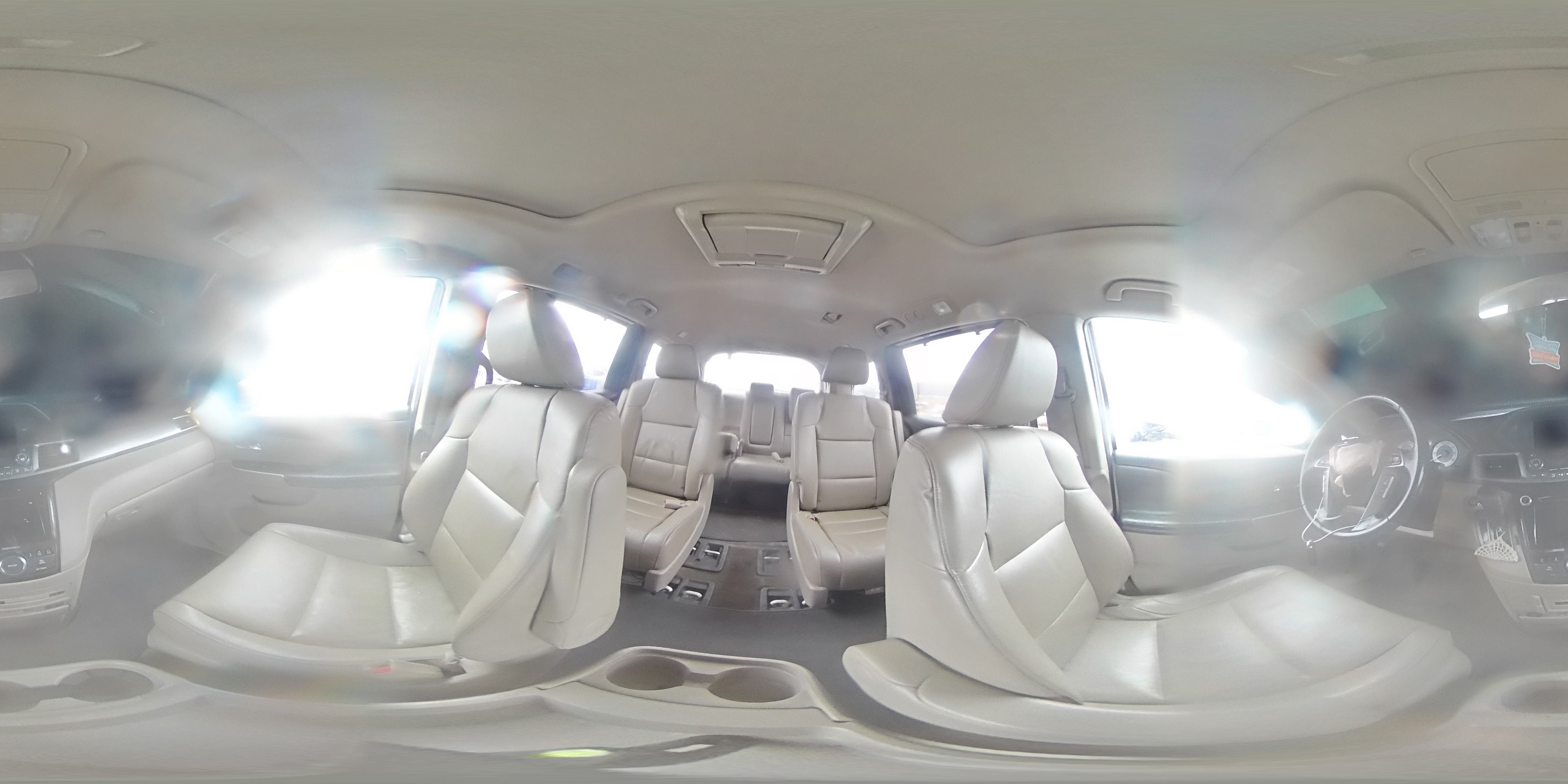 2016 Honda Odyssey - Image 14