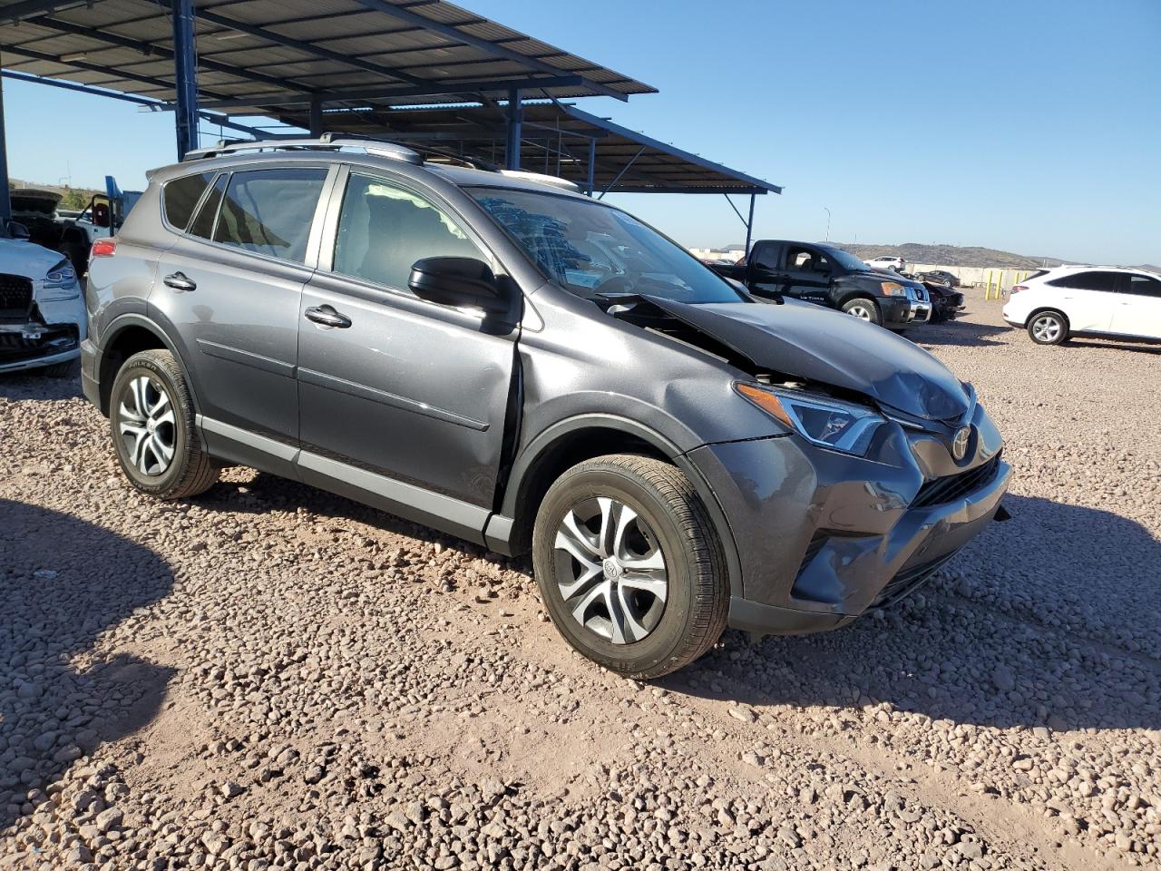 2017 Toyota RAV 4 - Image 4