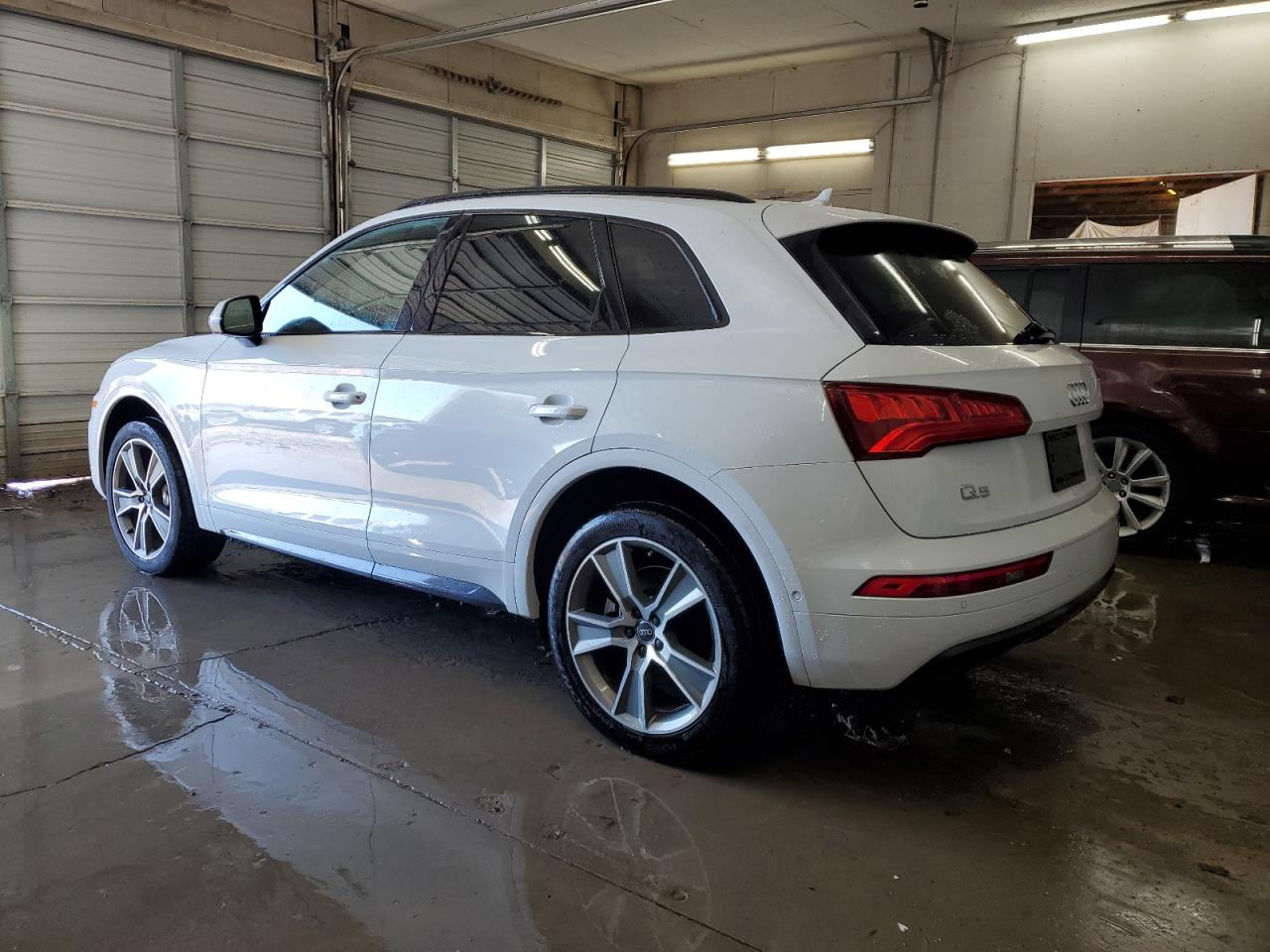 2019 Audi Q5 - Image 2
