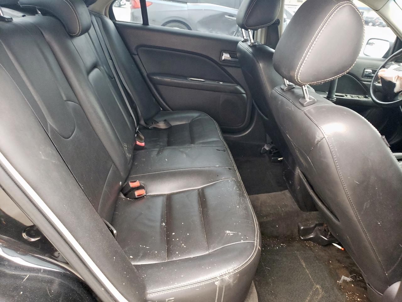 2011 Ford Fusion - Image 10