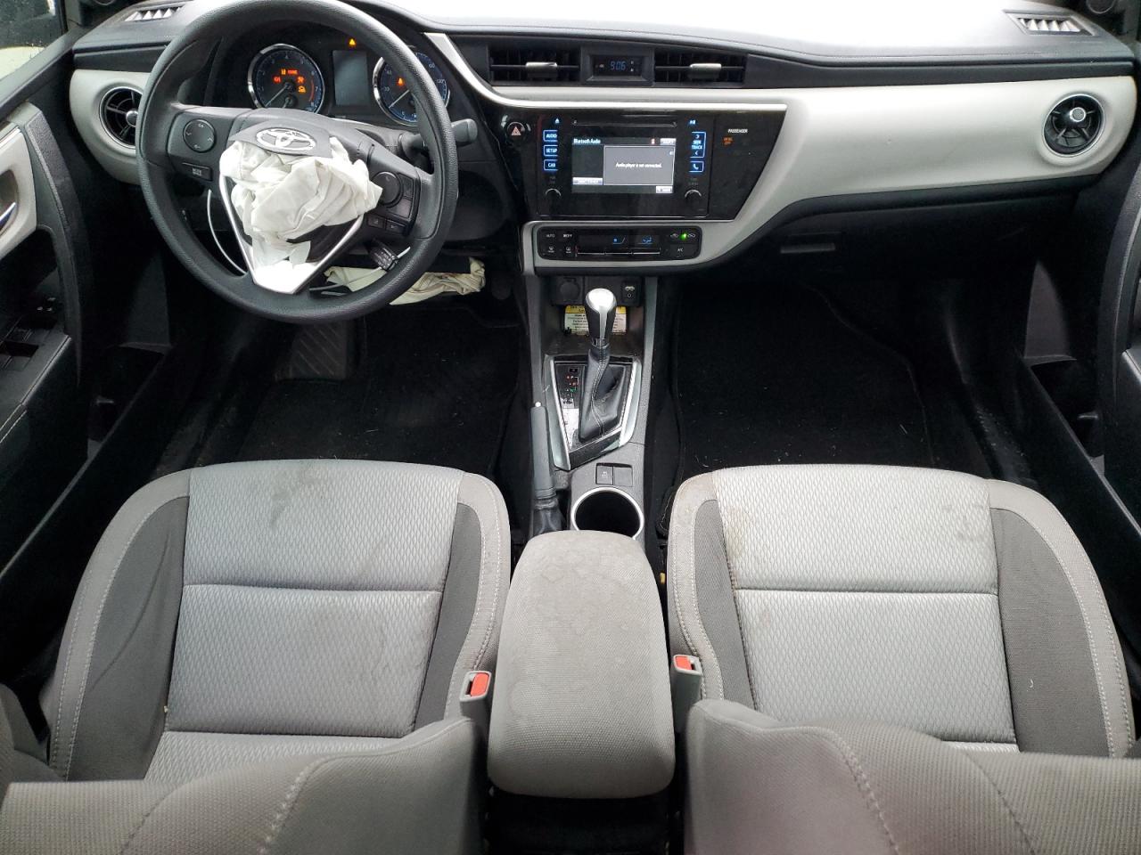 2017 Toyota Corolla - Image 8