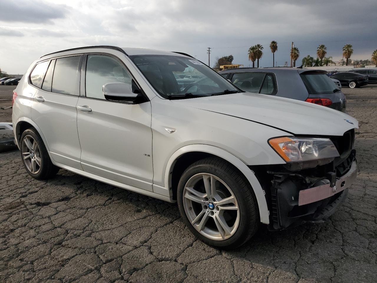 2011 BMW X3 - Image 4