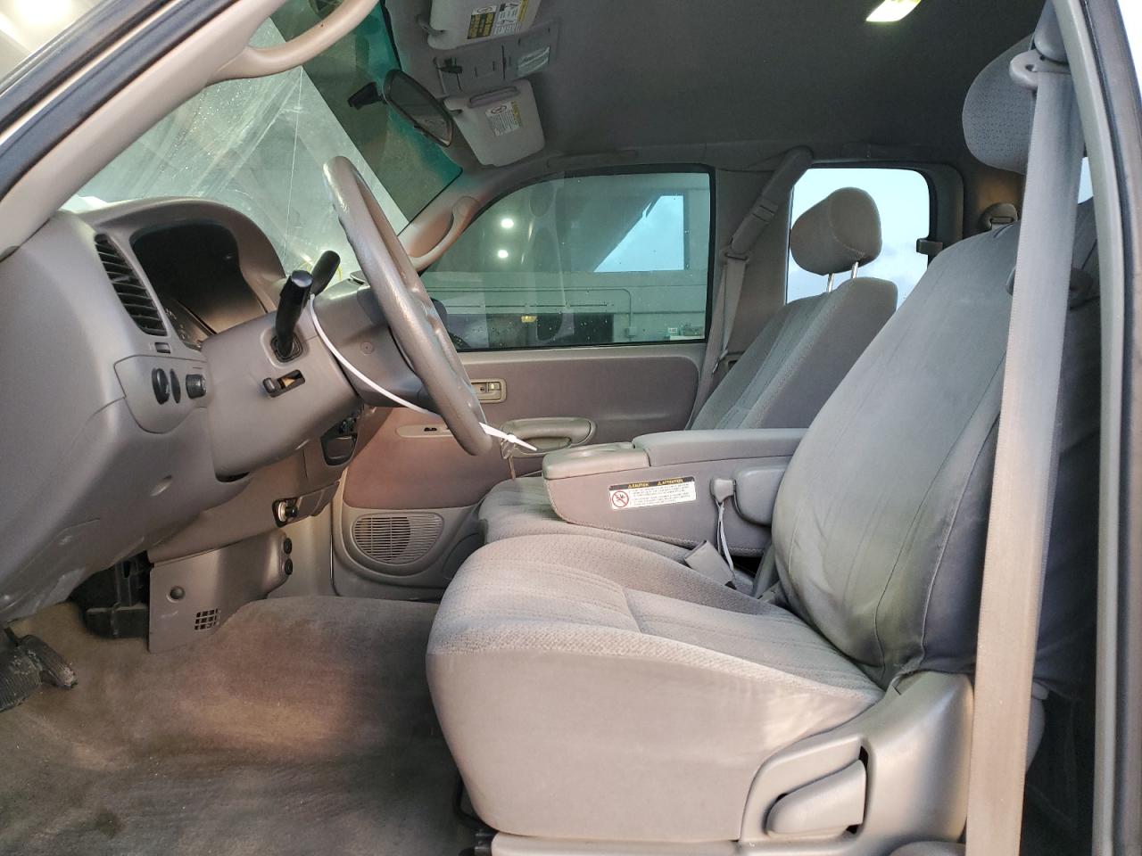 2002 Toyota Tundra - Image 7