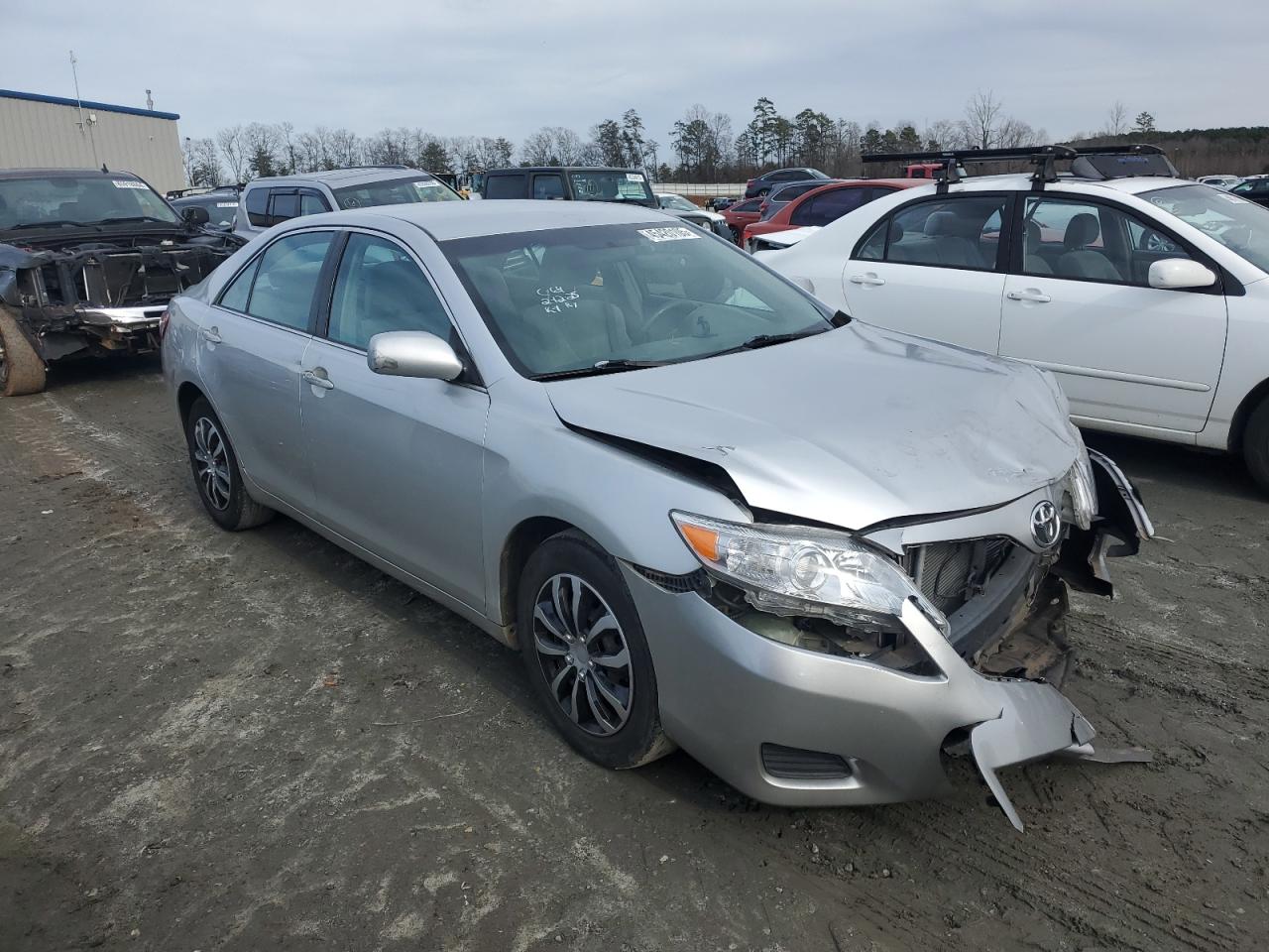 2011 Toyota Camry - Image 4