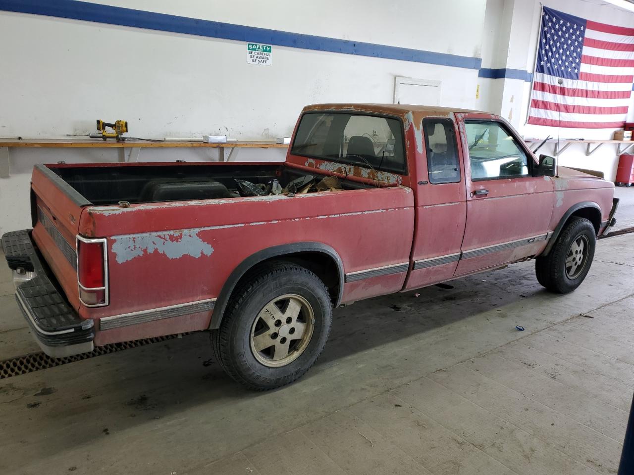 1993 Chevrolet S-10 Pickup - Image 3