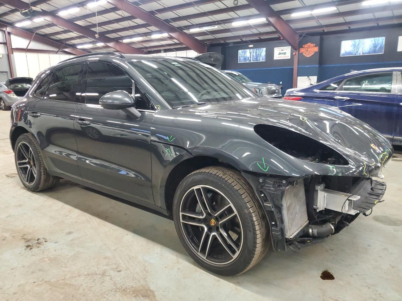 2019 Porsche Macan - Image 4